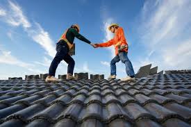 Best Roof Insulation Installation  in West Lealman, FL